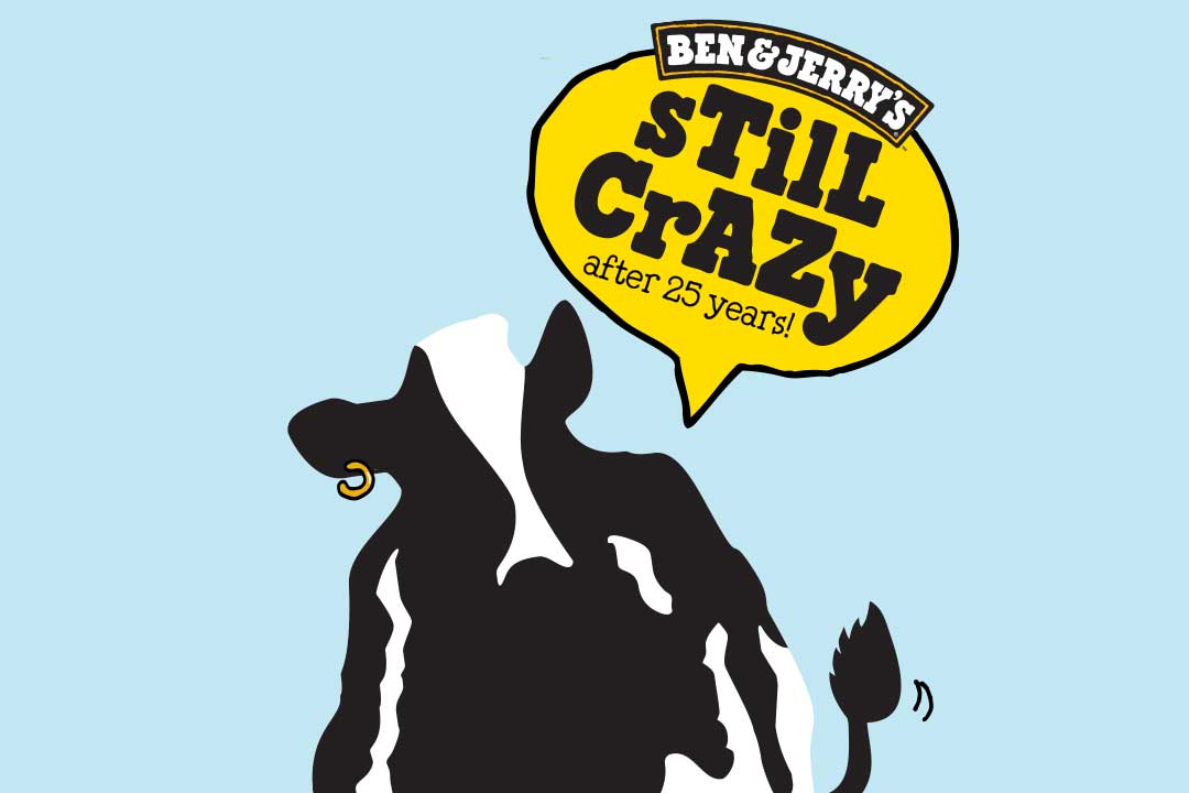 Kráva Woodie s myšlenkovou bublinou „Still crazy after 25 years!“ 